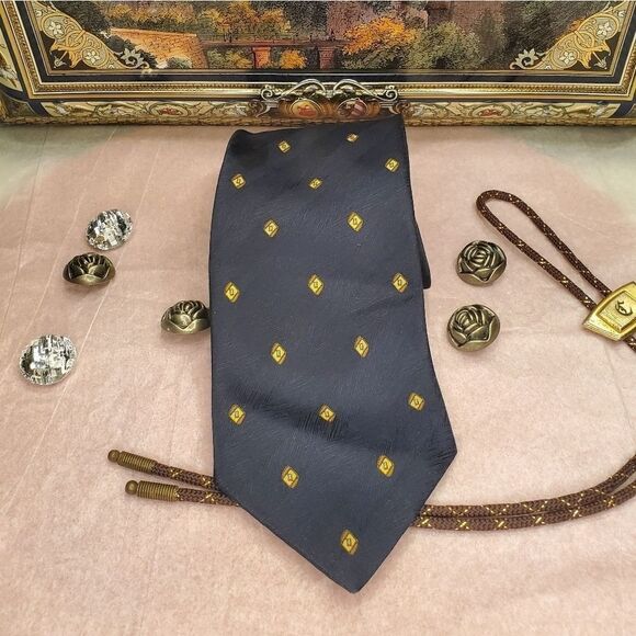 Take six luxury navy blue Tie - Picture 5 of 7